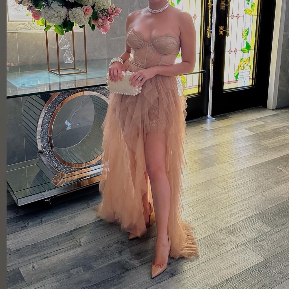 Bustier Gown in Warm Taupe
For Love & Lemons